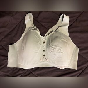 Victoria's Secret Mint Color Sports Bra